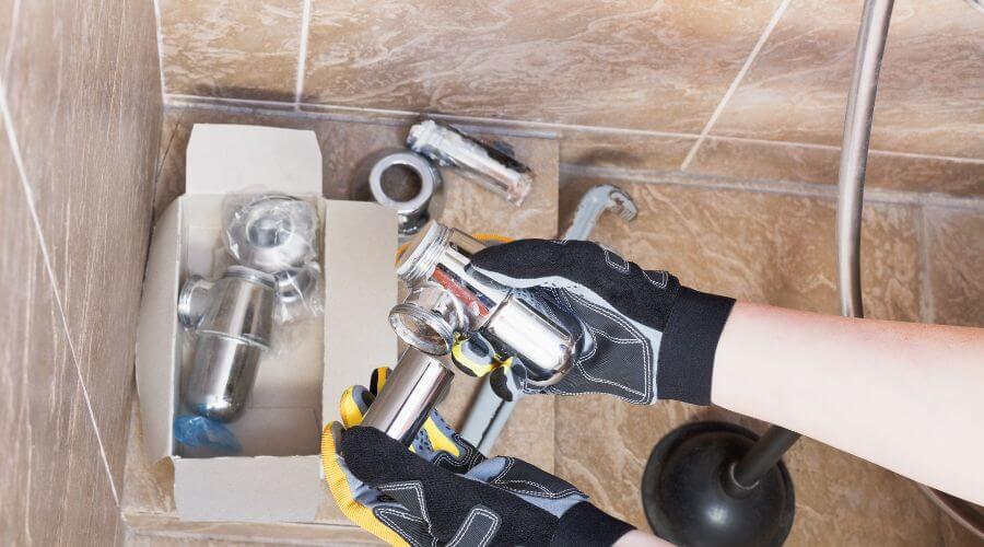 Professional gutter cleaning in Islip Terrace, NY